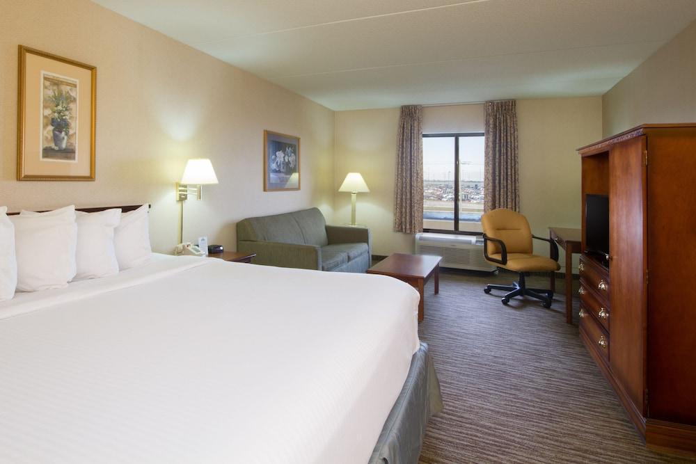 Comfort Inn & Suites Buffalo Airport Extérieur photo